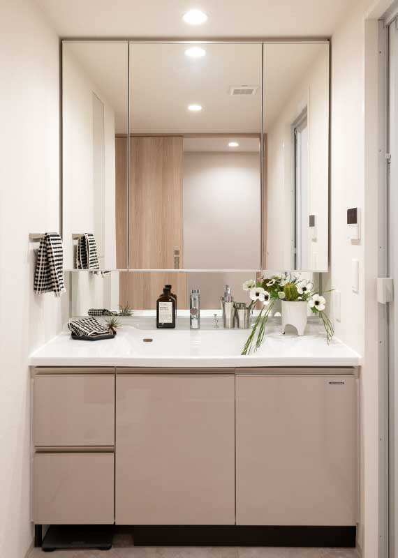 POWDERROOM