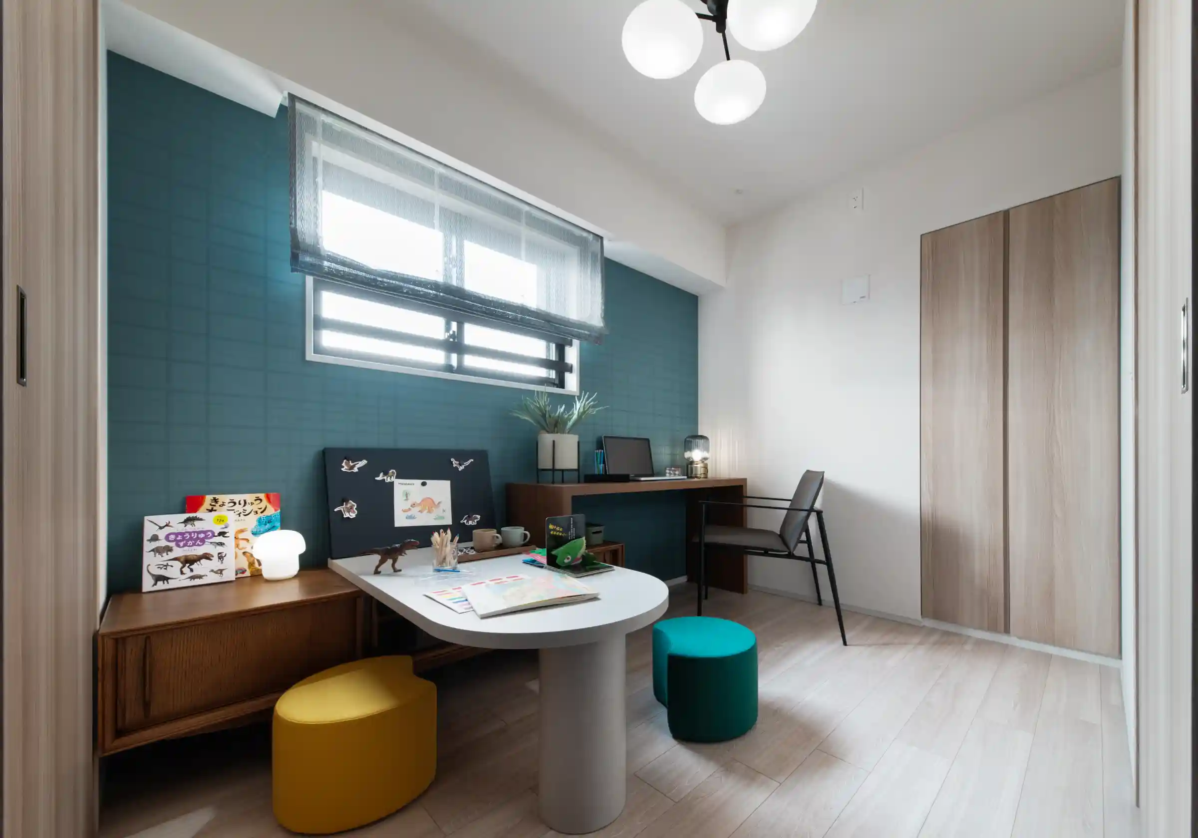 PRIVATE ROOM
