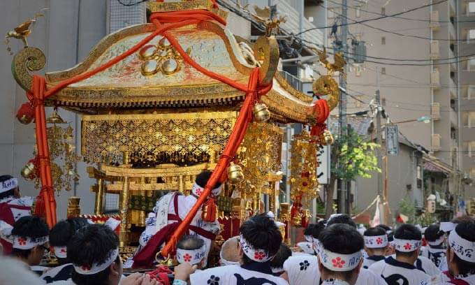 お祭りの様子