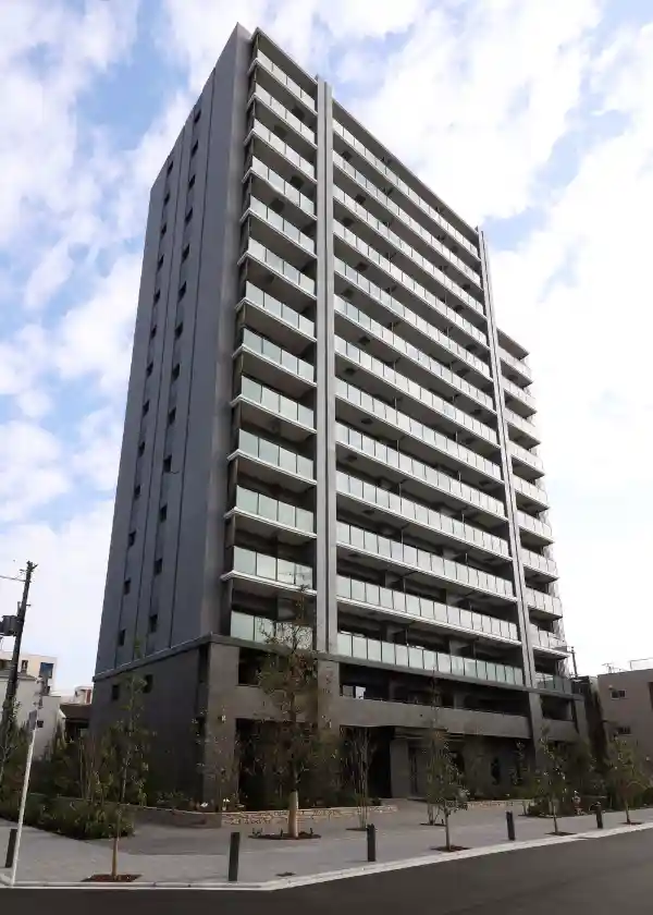 北西面外観（昼景）