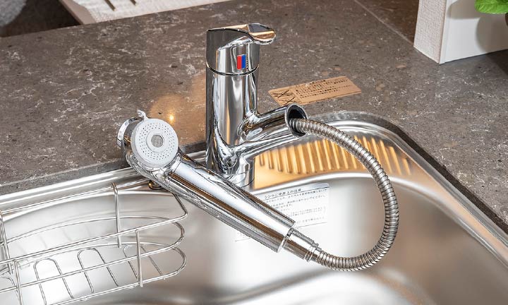 蛇口一体型浄水器