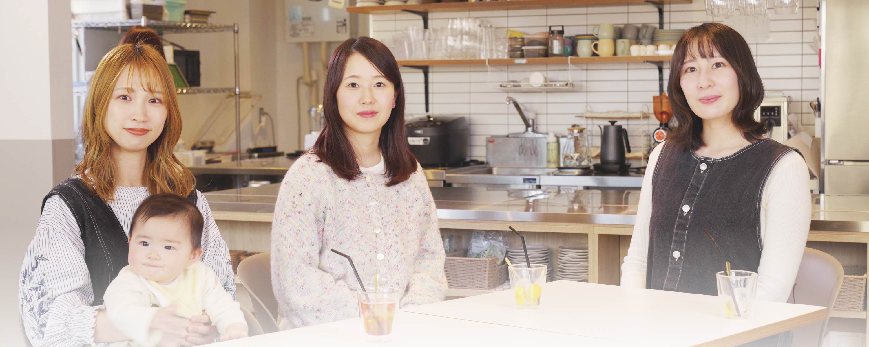 子育てママ